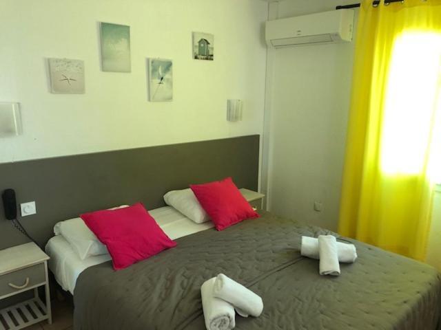 Hotel Le Bleu Marine Saintes-Maries-de-la-Mer Eksteriør bilde