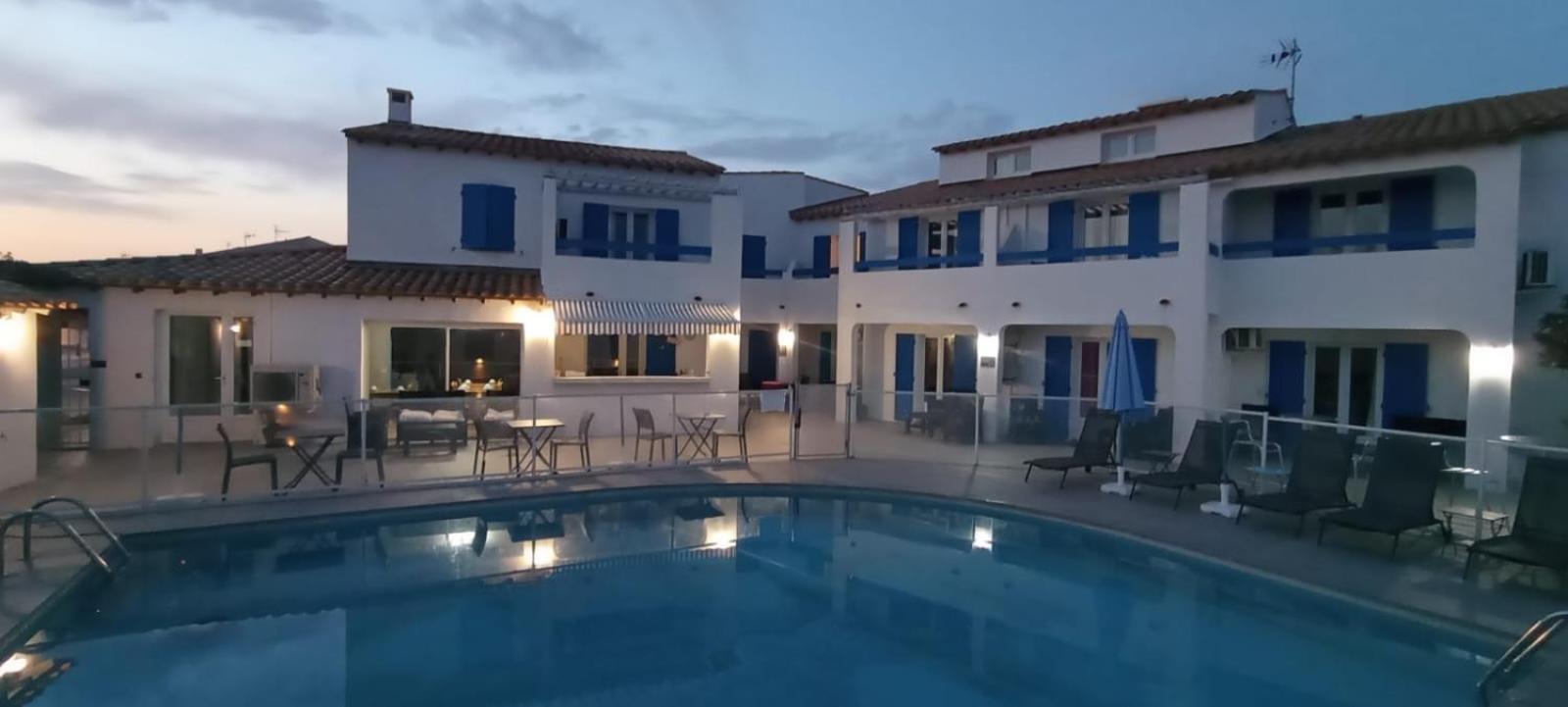Hotel Le Bleu Marine Saintes-Maries-de-la-Mer Eksteriør bilde