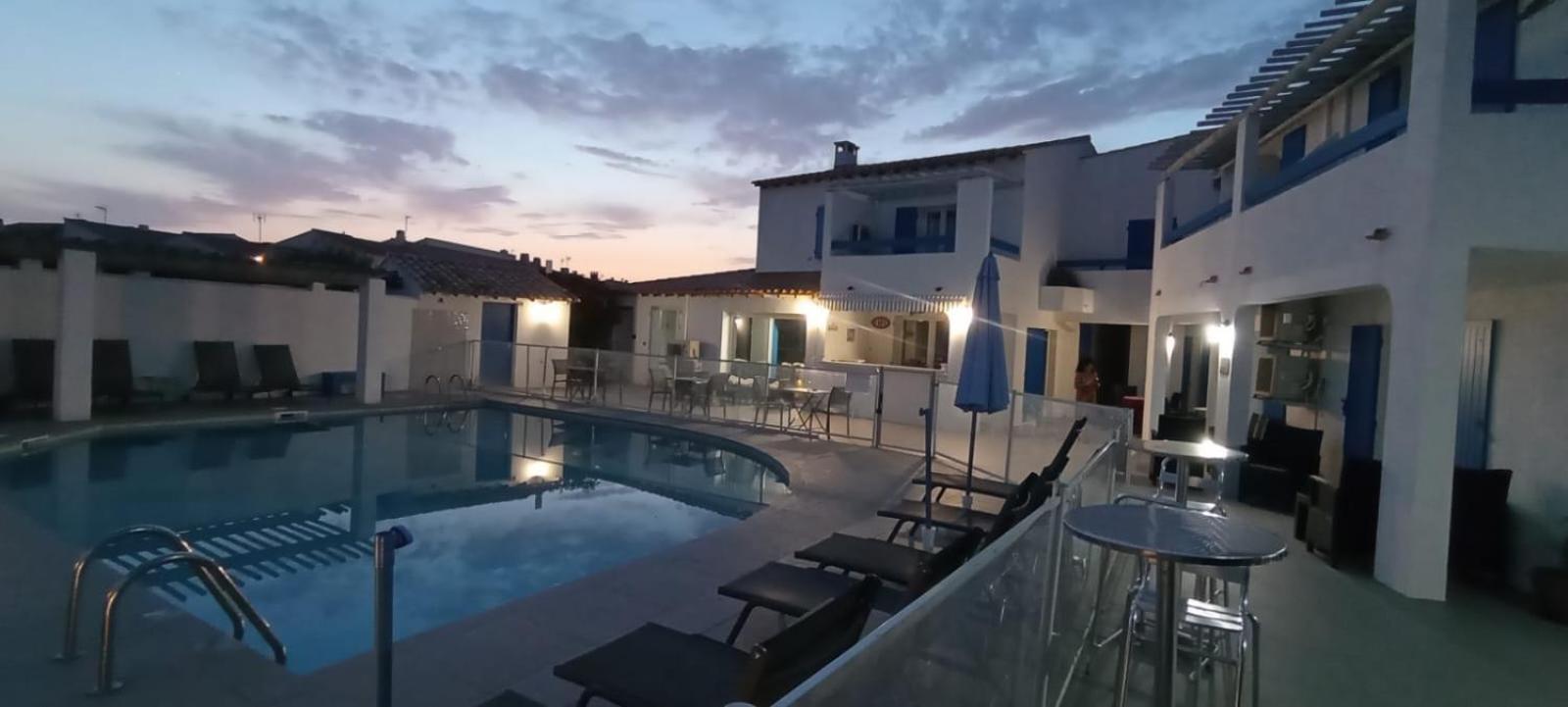 Hotel Le Bleu Marine Saintes-Maries-de-la-Mer Eksteriør bilde